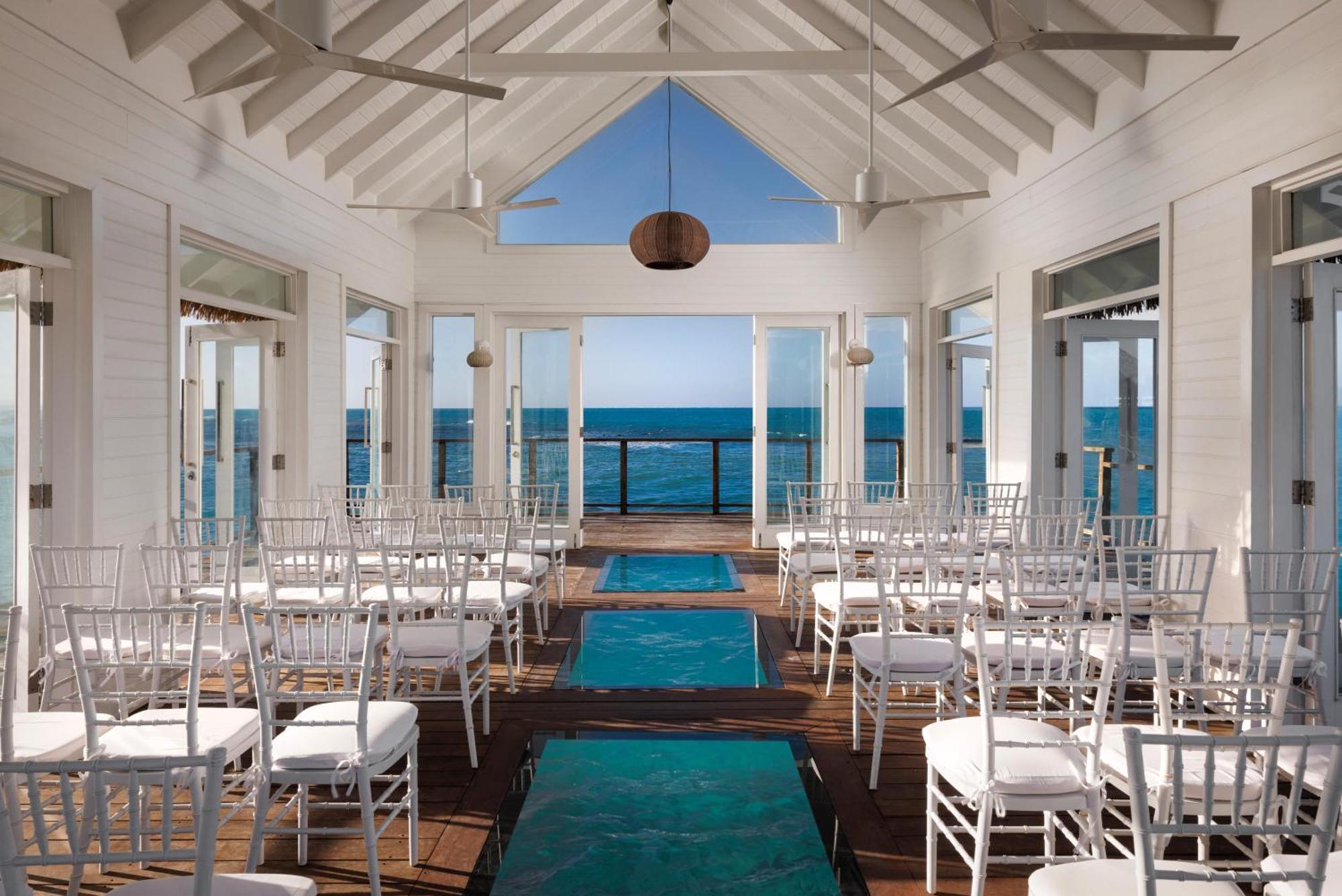 Sandals Ochi Beach All Inclusive Resort - Couples Only (Adults Only) Ocho Rios Exterior photo